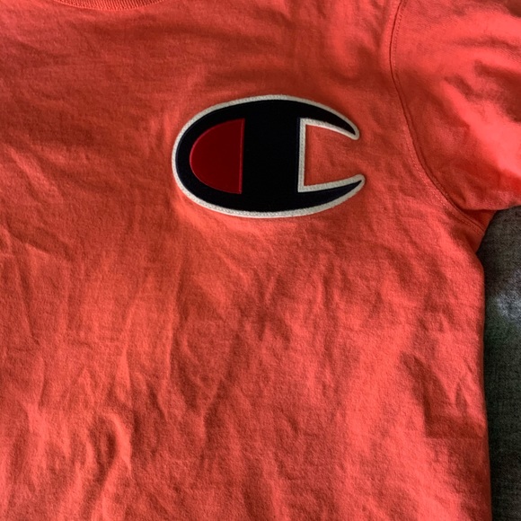 Champion T-shirt - Picture 2 of 3